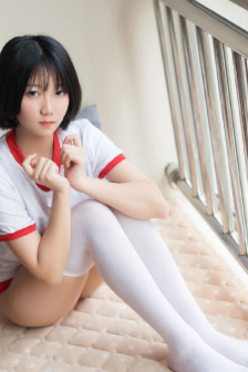 20岁美女校花